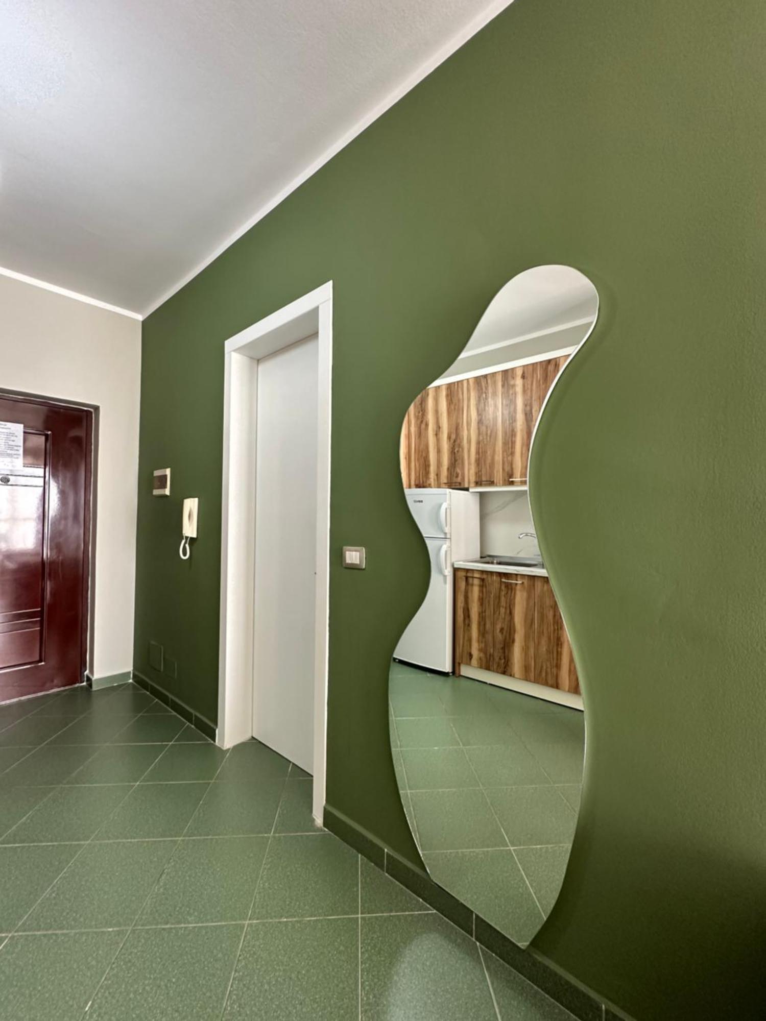 Apartment Eri 4 *
