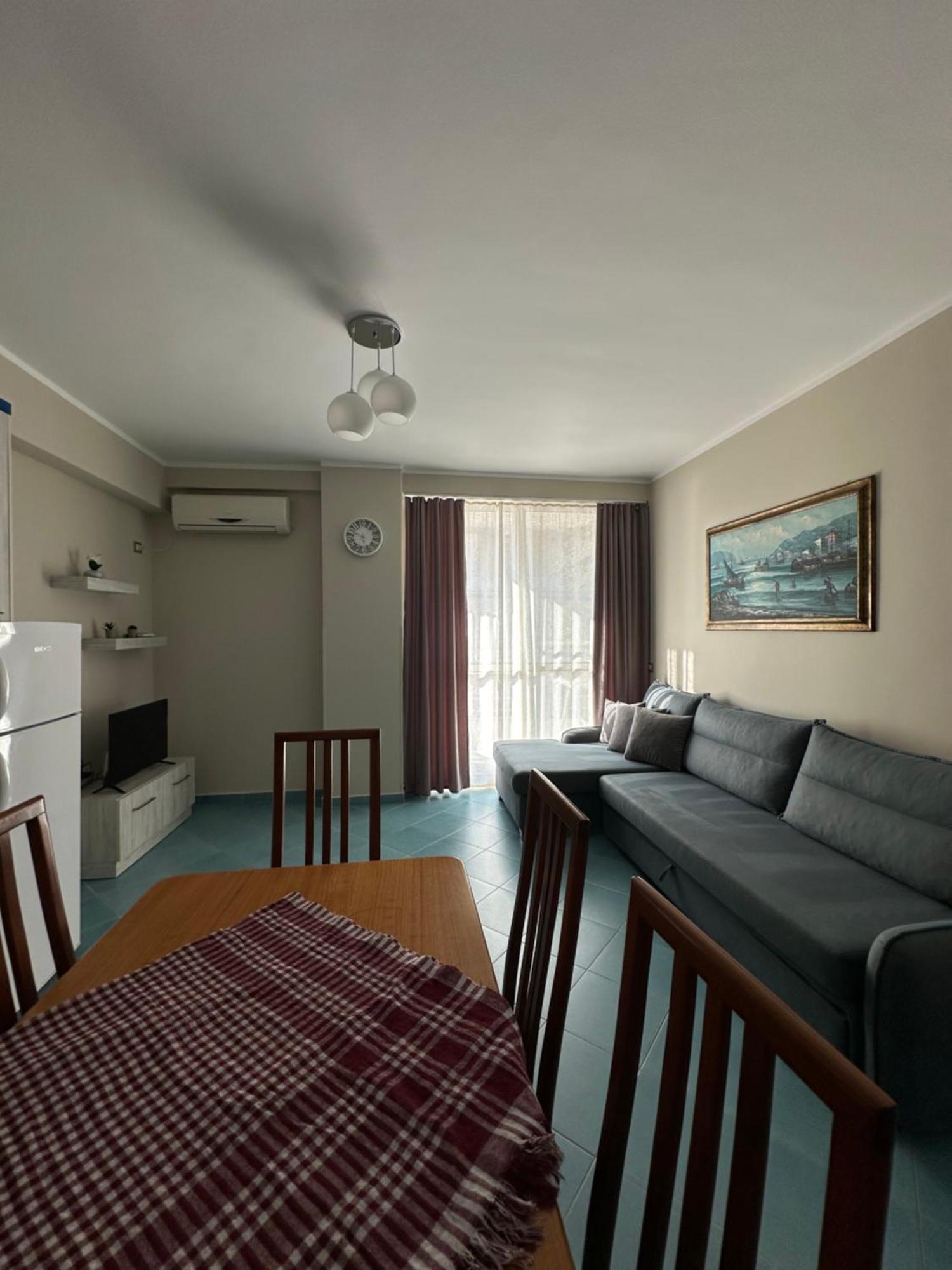 Apartment Eri 4 *