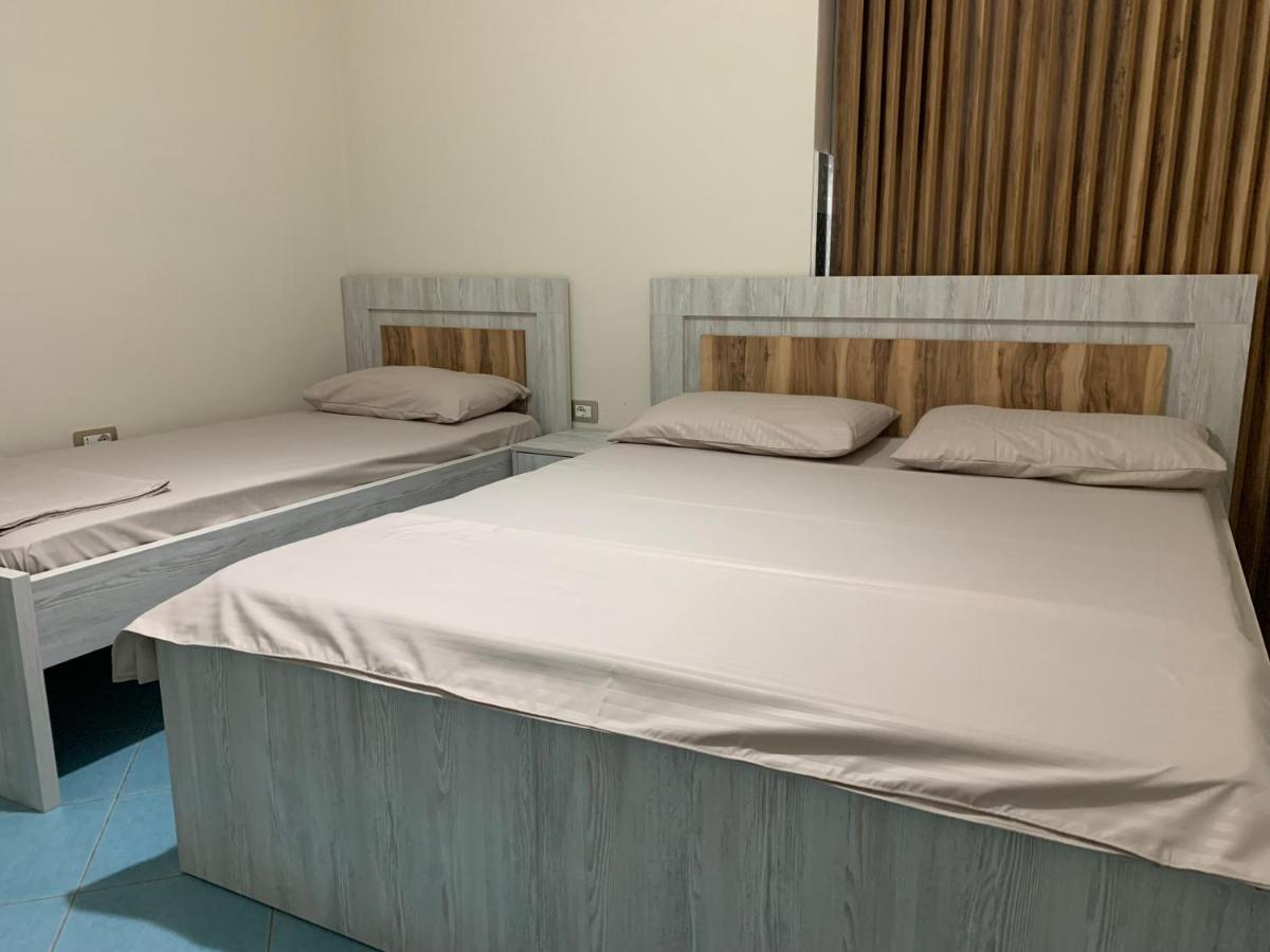 Eri 4 Apartament
