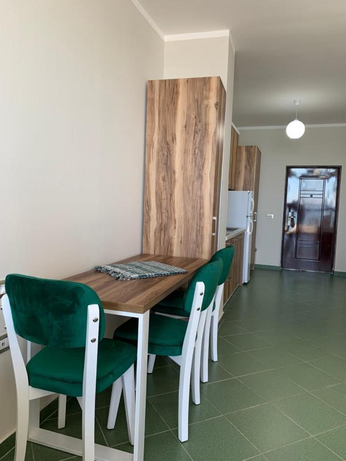 Apartment Eri 4 *