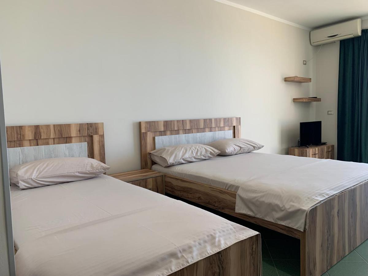 Apartament Eri 4