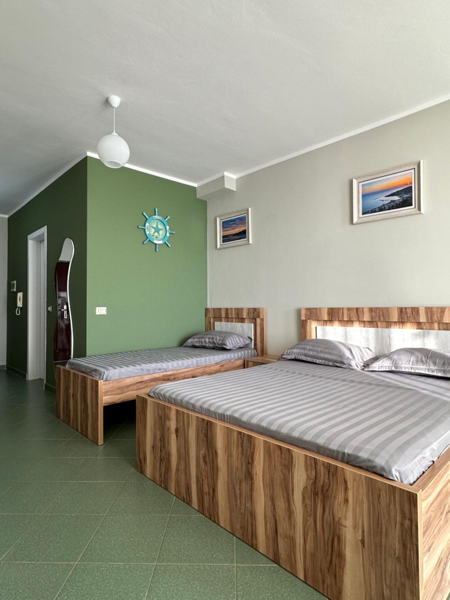 Eri 4 Appartamento